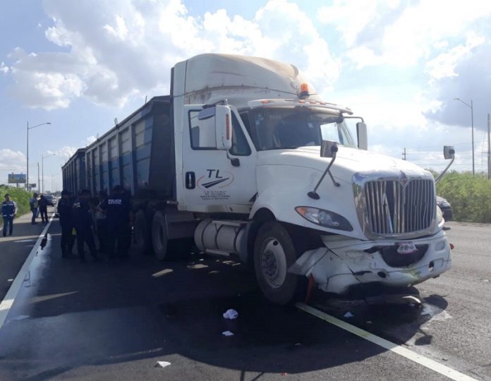 GNLOC accidente via a progreso (DDIA) -- atropellados-por-traile